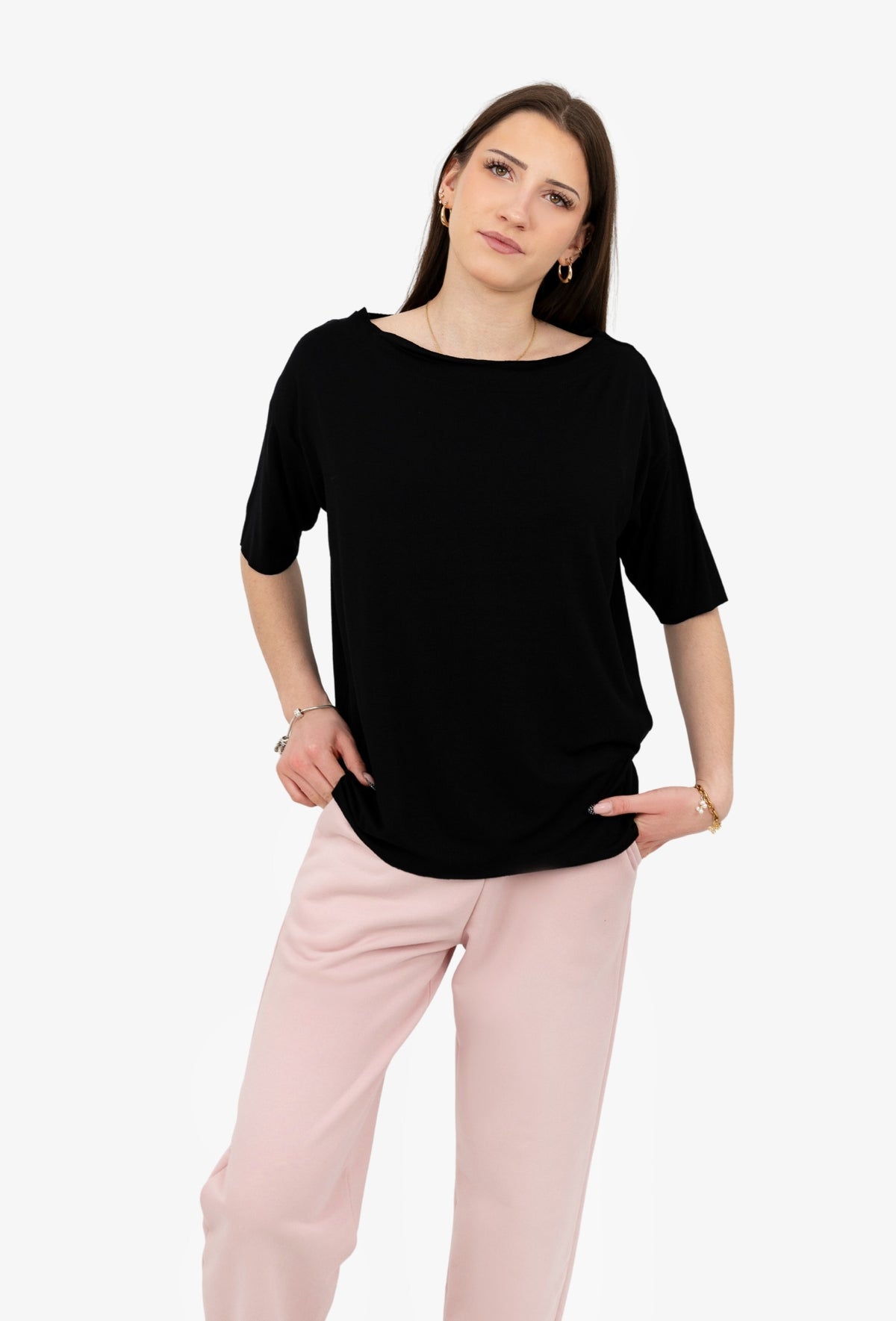 Koszulka oversize MEGAN WISKOZA CZARNY