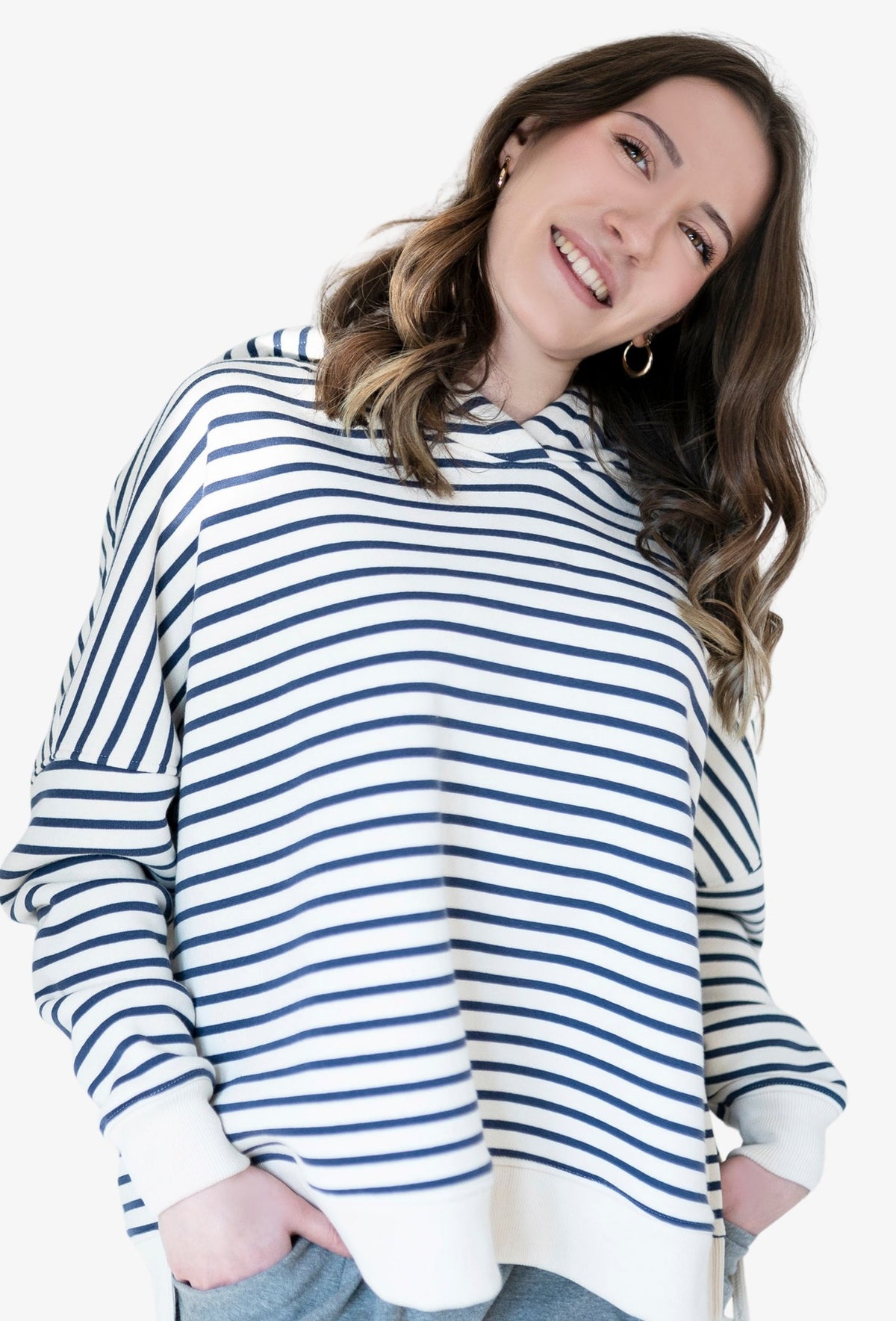 Bluza z kapturem EDEN SUMMER PASKI KREMOWO GRANATOWE