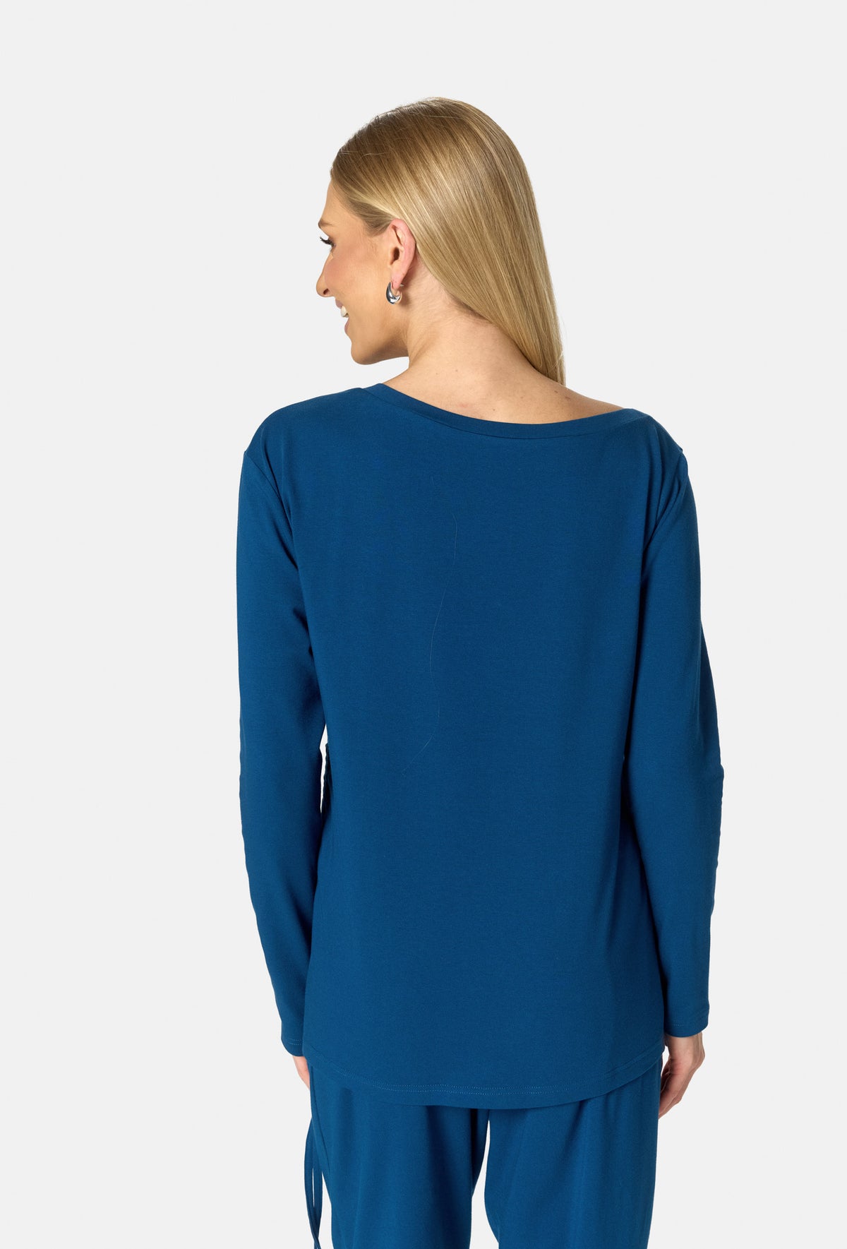 RIZA BLOUSE NAVY_3